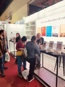 Lee más sobre el artículo Todo lo que pasó en nuestro stand de la Feria del Libro